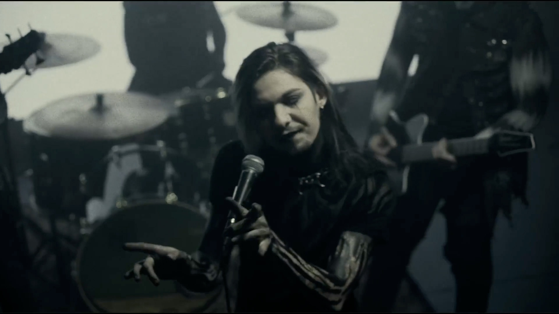 Dark Divine – Permanent