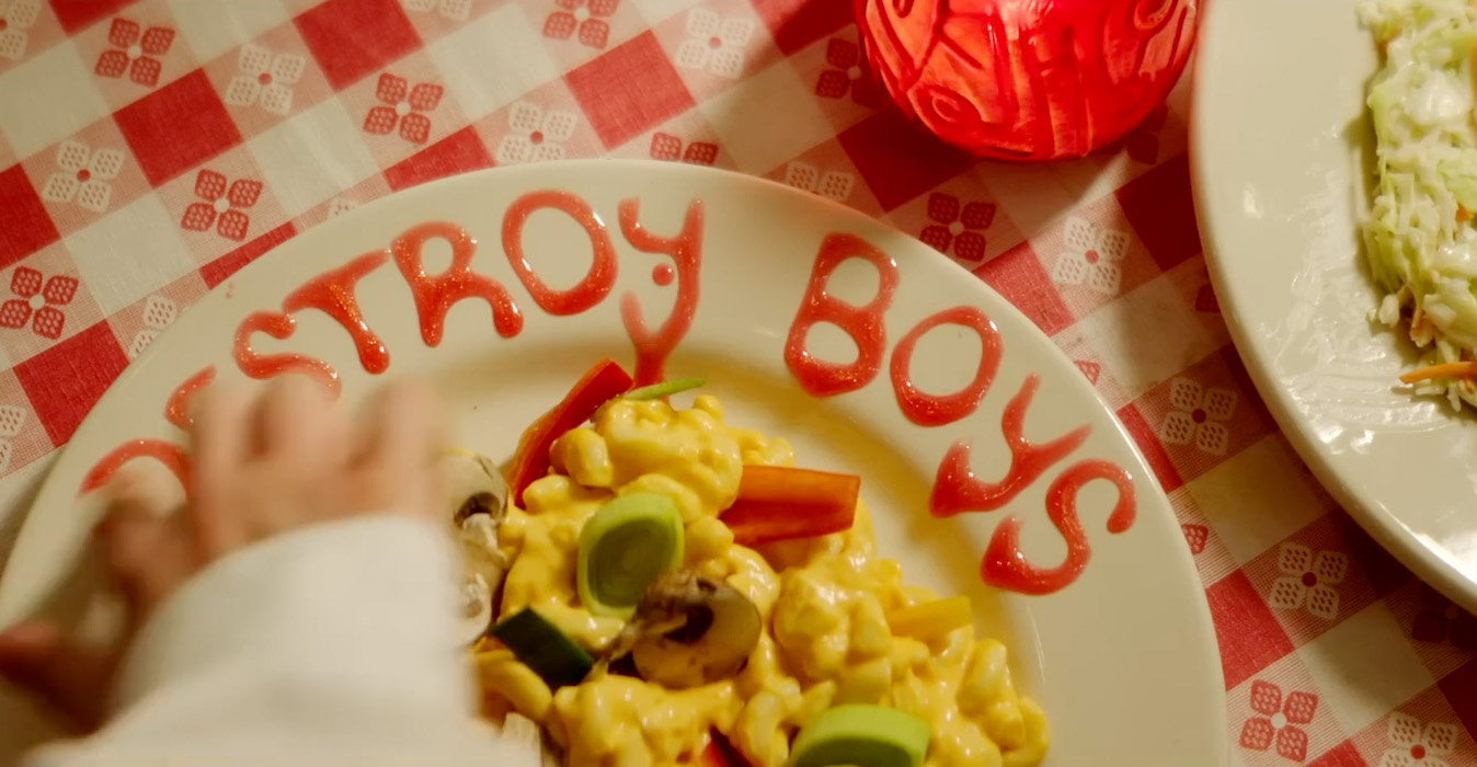 Destroy Boys – Drink