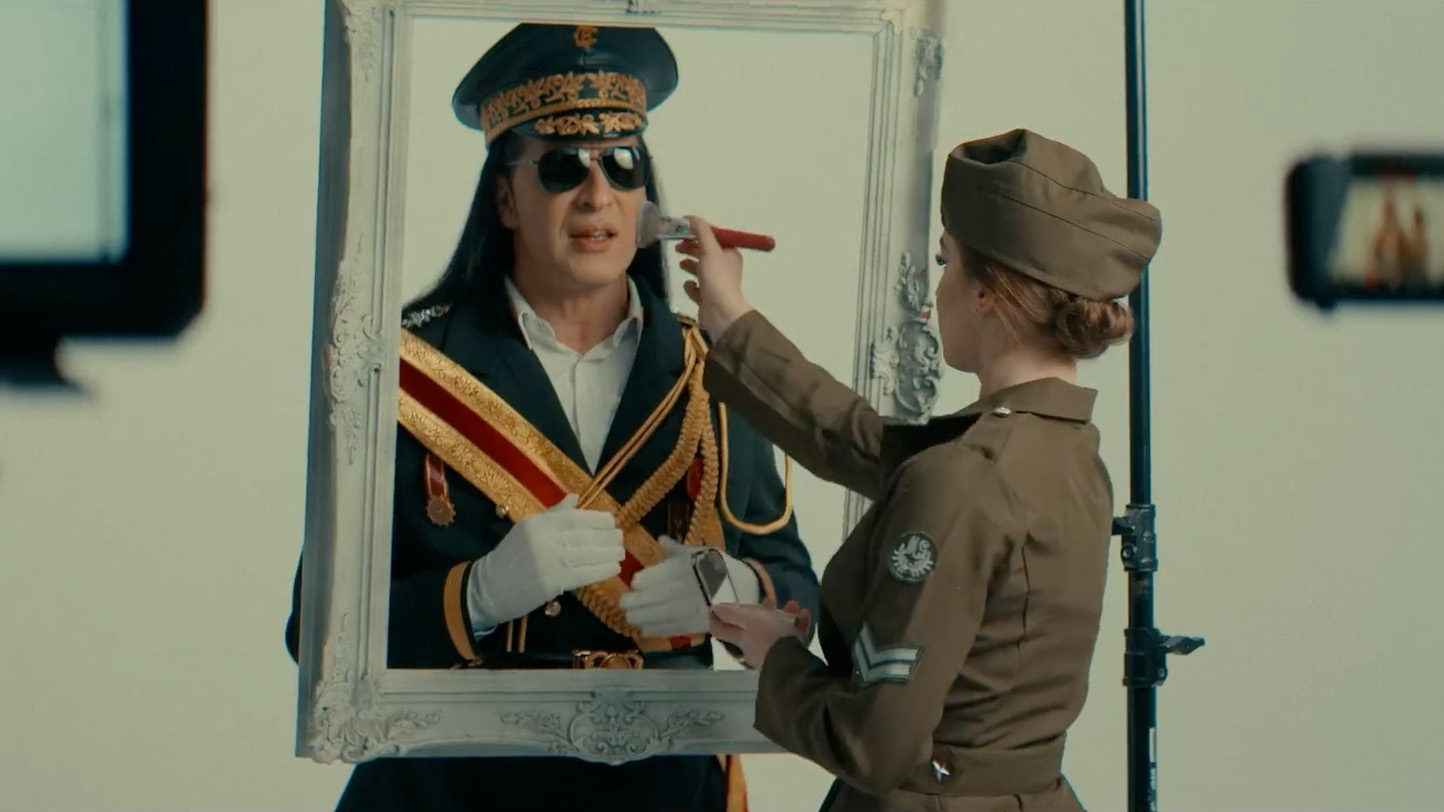 Bülent Ceylan – Diktatürk